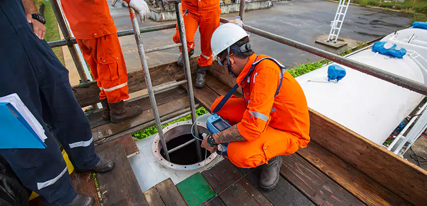 Sewage Backflow Cleanup in Resaca